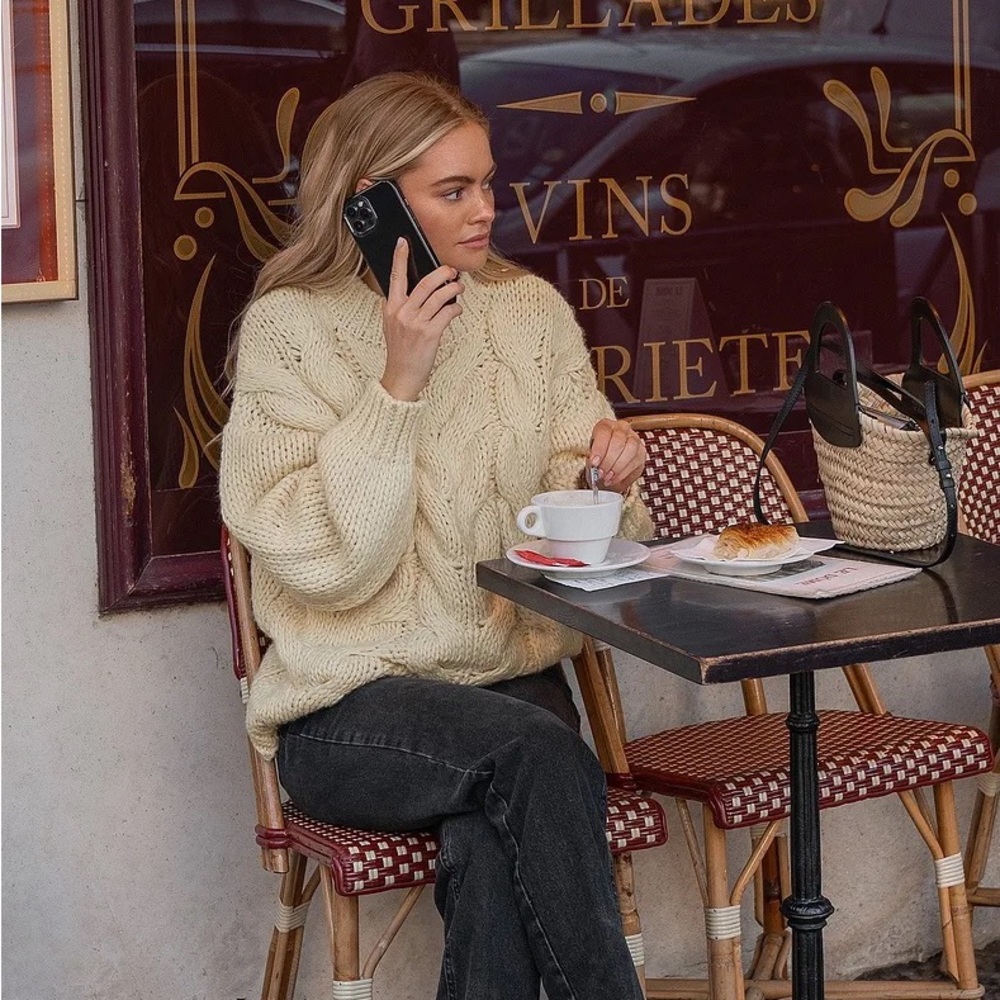 Claire Rose x NA-KD Cream Cable Knitted Sweater size S/M